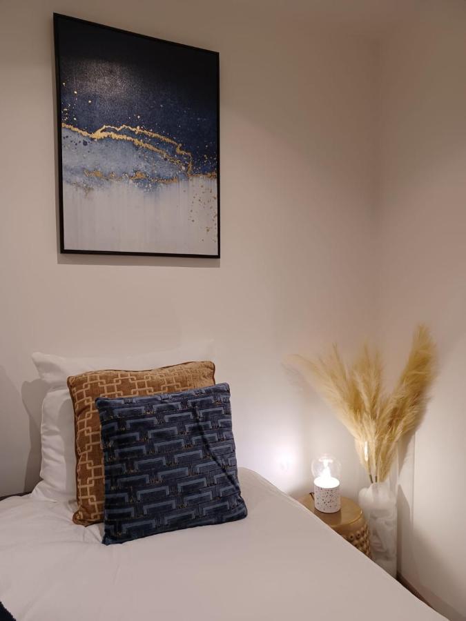 Ferienwohnung Le Petit Dubai Douai Exterior foto